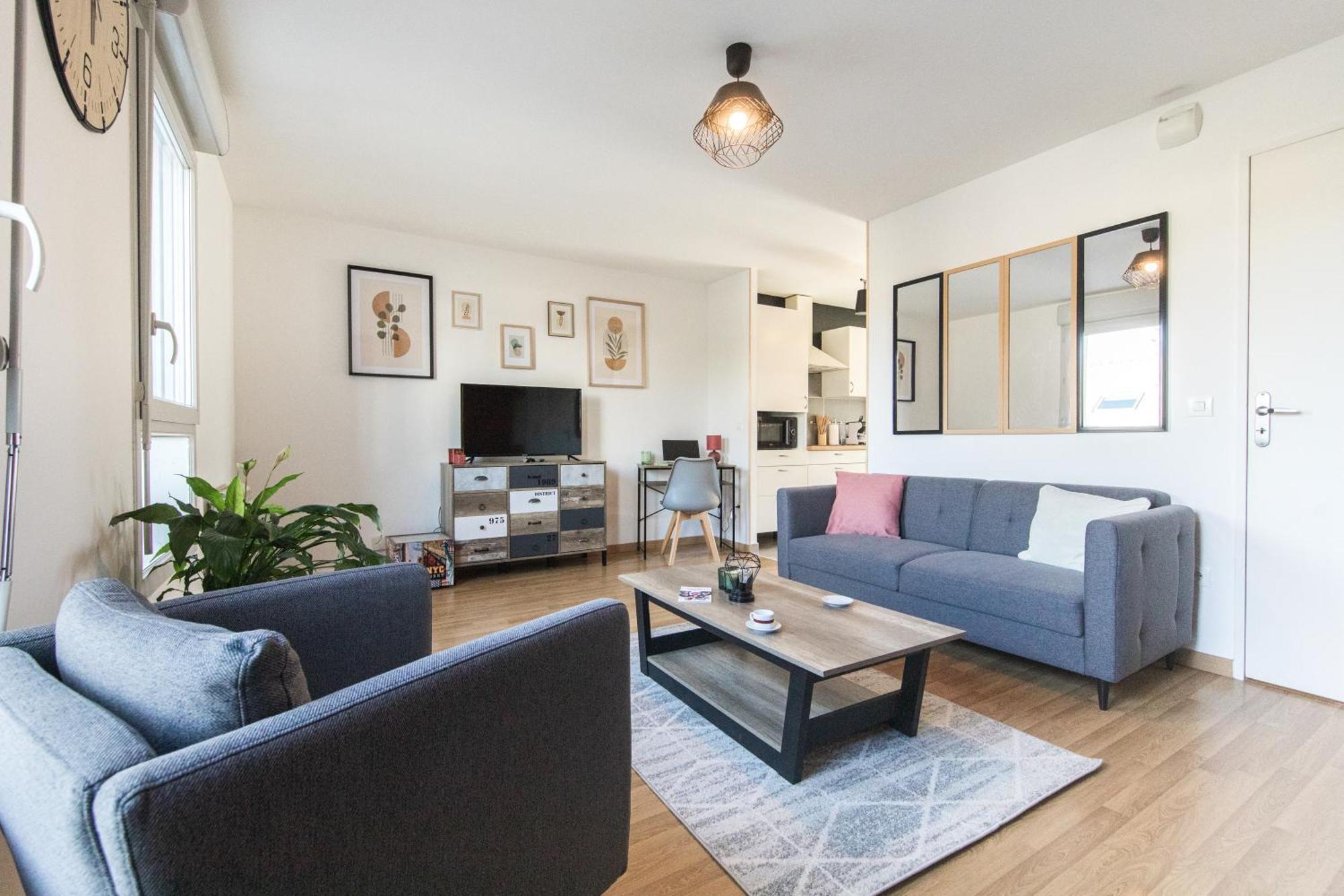Apartment Le Logis Madeleine - Maison Cosy Saint-Pierre-des-Corps