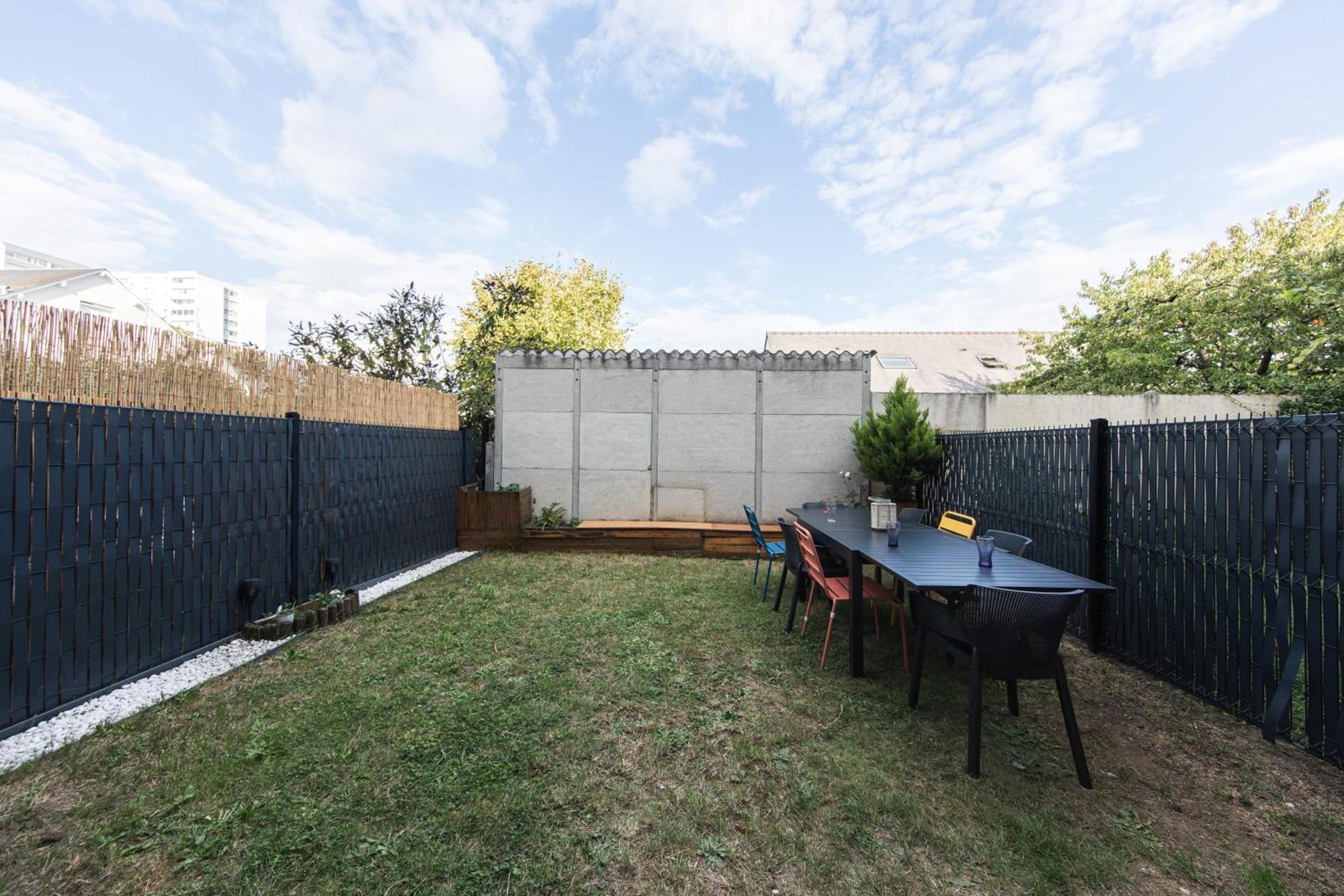 Le Logis Madeleine - Maison Cosy Apartment Saint-Pierre-des-Corps